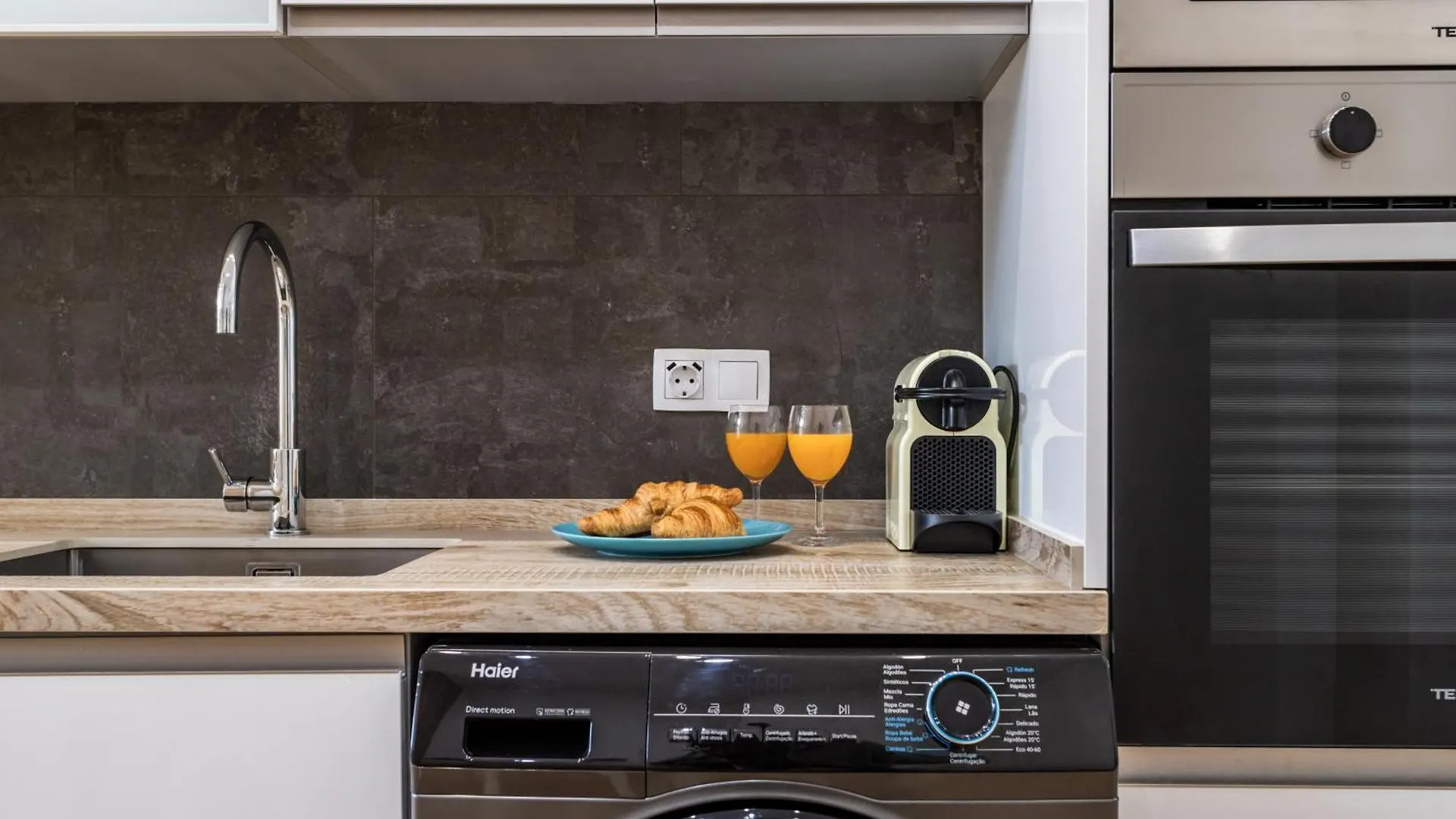 Appartement Sur Suites 2 Estudios Industriales Fuengirola Spanje